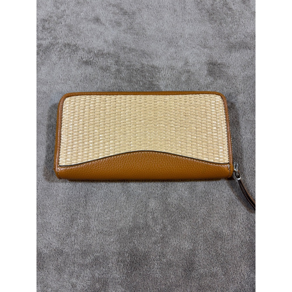 NWT Vera Bradley Essential Continental Wallet Latte Straw Faux Leather